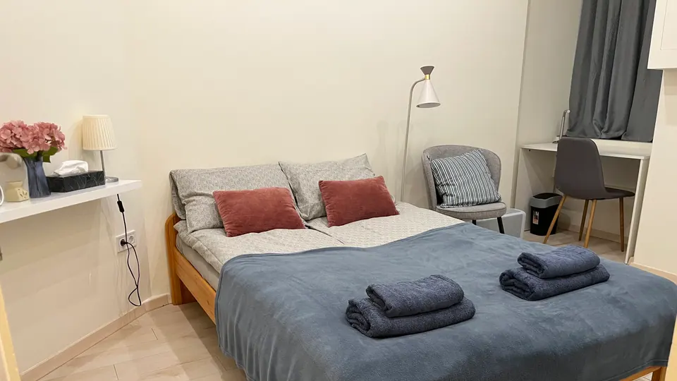 Doma Budapest bedroom