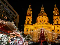 St Stephen Basilica and Christmas market in Budapest